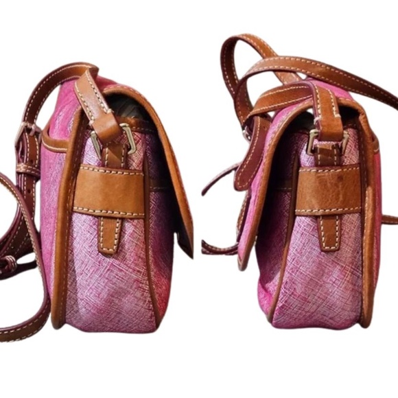 Dooney and Bourke Rare Saddle Flap Bag in Pink Glimmer - Picture 4 of 6